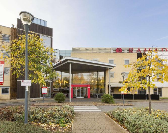 Ramada by Wyndham London North M1 - Vue extérieure