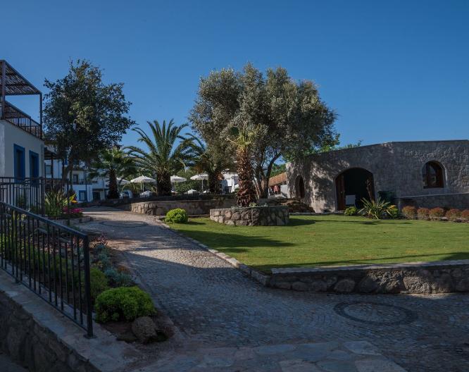 Dorman Suites Hotel - Außenansicht