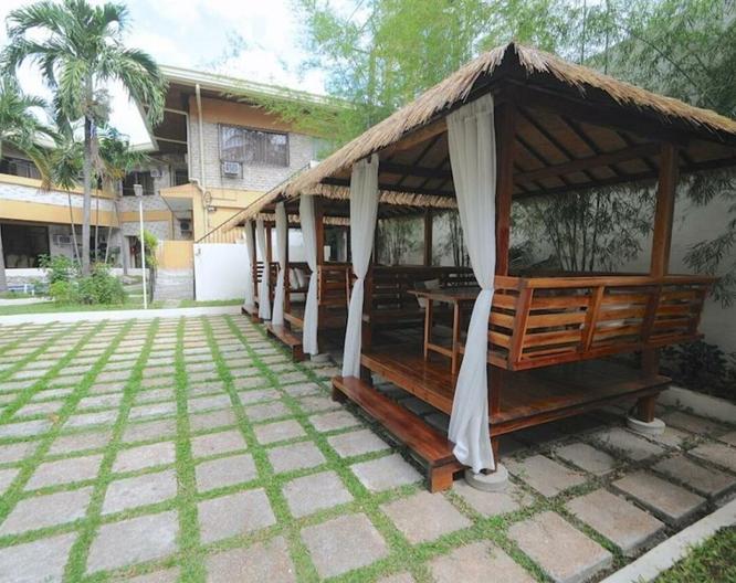 Vacation Hotel Cebu - Außenansicht