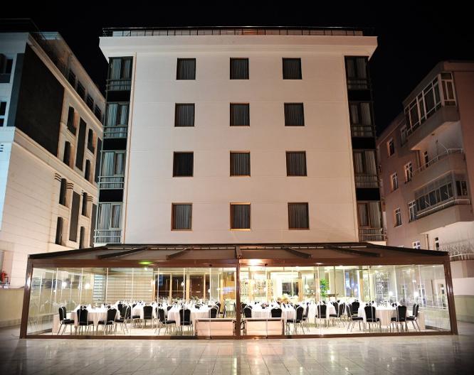 Niza Park Otel - Außenansicht