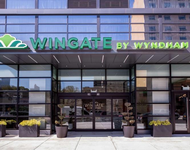 Wingate by Wyndham Long Island City - Außenansicht
