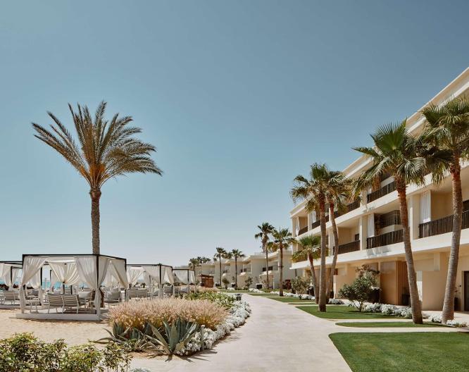 Al-Alamein Hotel - Außenansicht