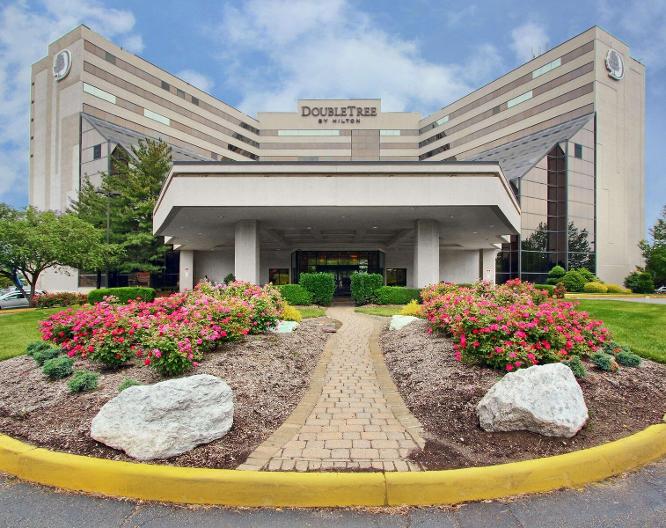 DoubleTree by Hilton Hotel Newark Airport - Außenansicht