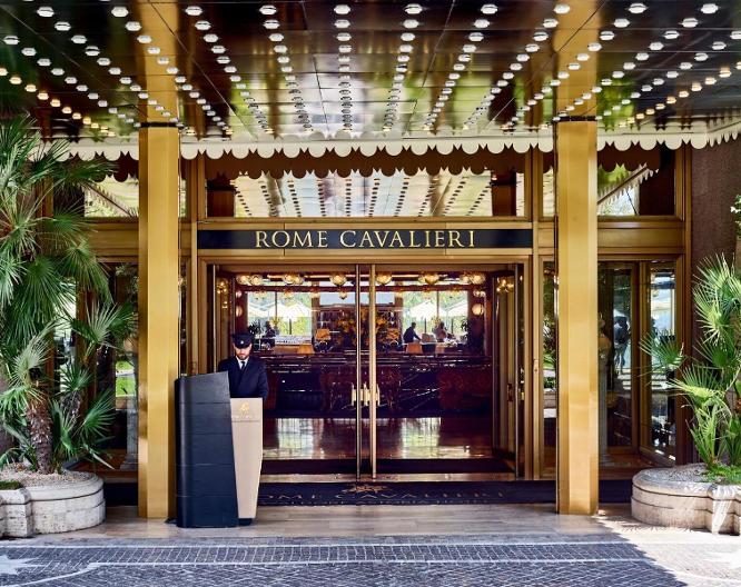 Rome Cavalieri, A Waldorf Astoria Resort - Außenansicht
