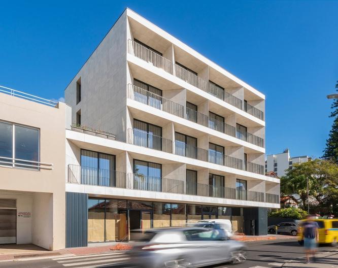 Apartamentos Monumental Plaza by Petit Hotels - Außenansicht