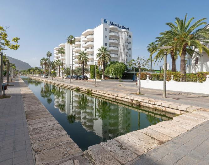 Alcudia Beach Apartments - Außenansicht