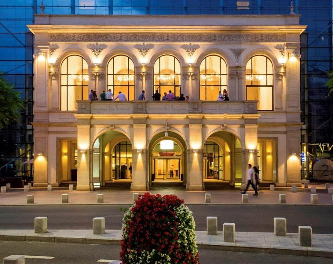 Novotel Bucharest City Centre - Außenansicht