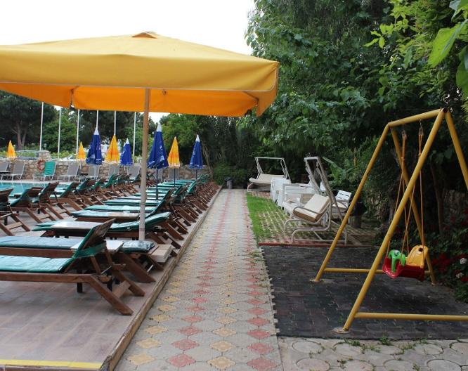Panormos Hotel - Außenansicht