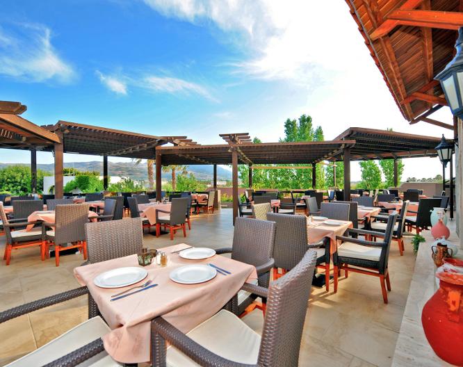 Hotel Gaia Garden - Essen und Trinken