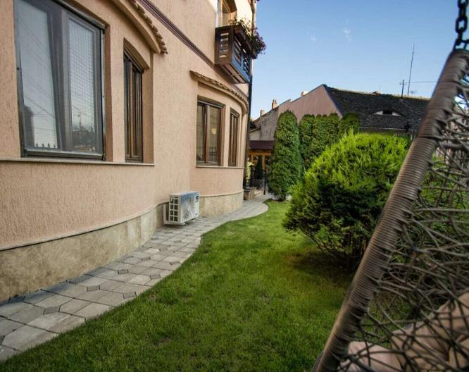 Noblesse Boutique Hotel - Außenansicht