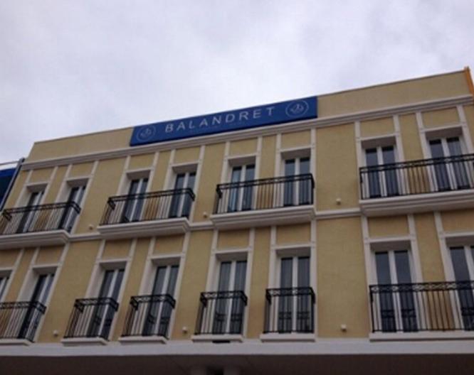Hotel Balandret - Außenansicht