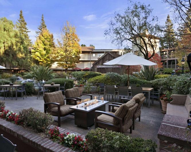 Embassy Suites by Hilton Napa Valley - Vue extérieure