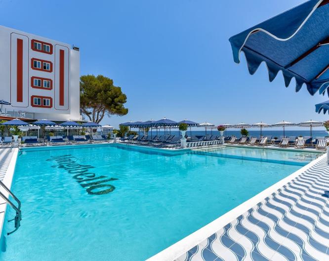 Hotel Mongibello - Außenansicht