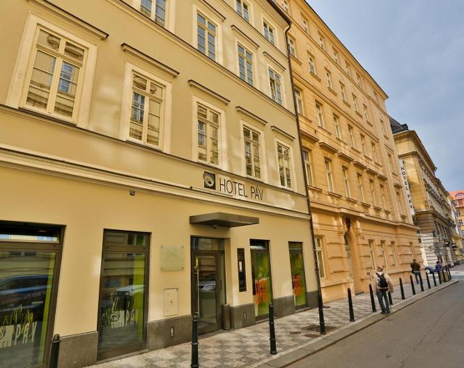Hotel Pav - Außenansicht