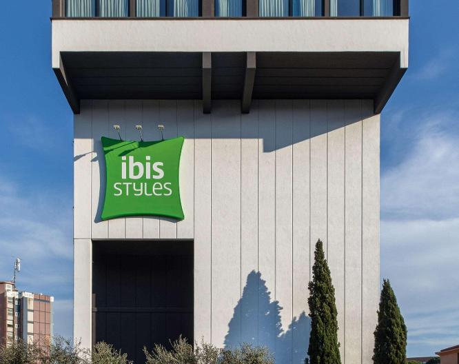 Ibis Styles Roma Aurelia - Außenansicht