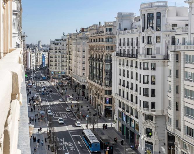 Innside Madrid Gran Via - Außenansicht