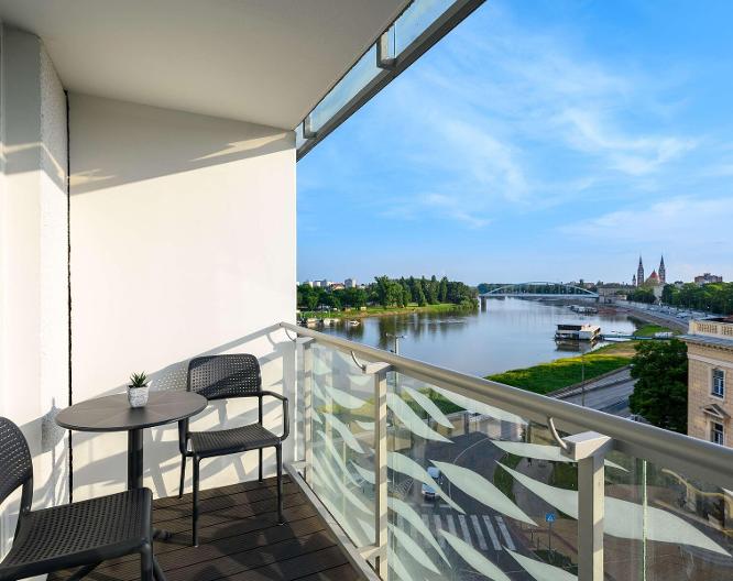 Novotel Szeged - Außenansicht