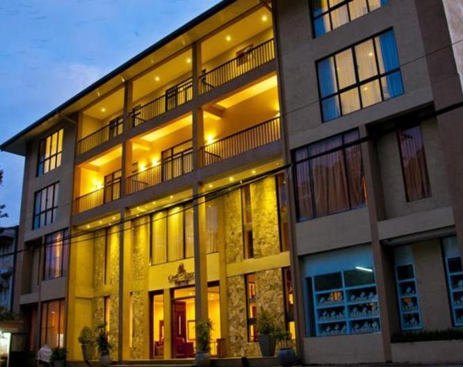 Oak Ray Regency Hotel - Außenansicht