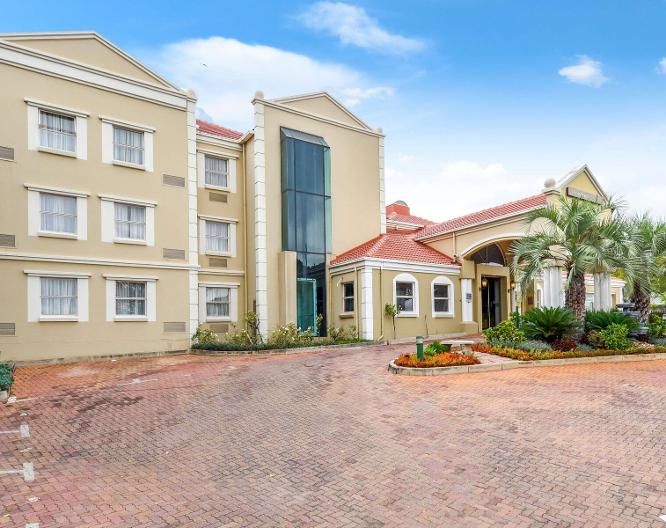 Mercure Johannesburg Midrand Hotel - Außenansicht