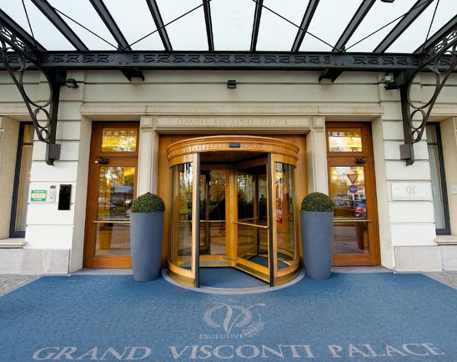 Grand Visconti Palace - Außenansicht