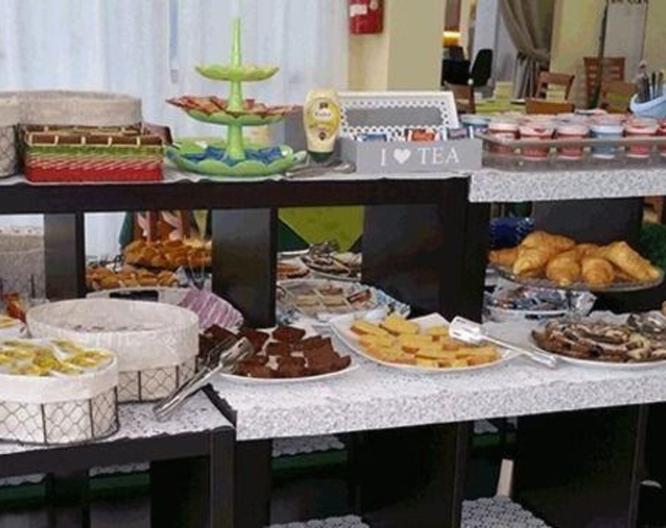 Hotel Week End - Repas et boissons