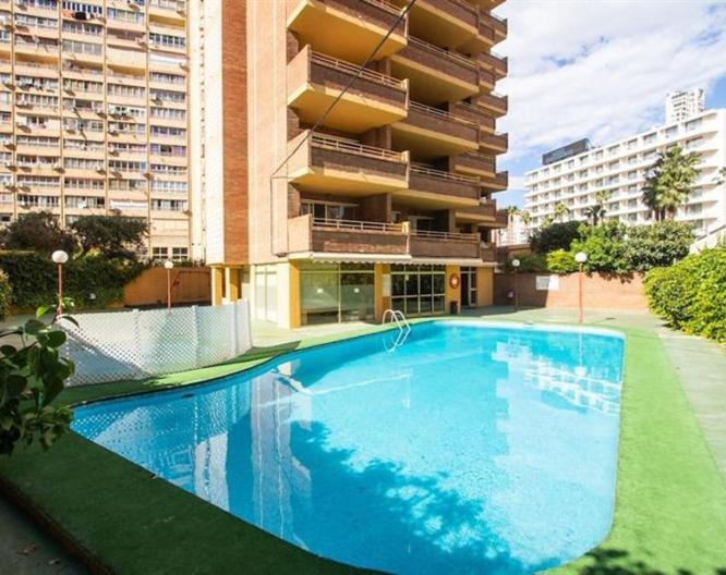Trebol One Apartments - Außenansicht