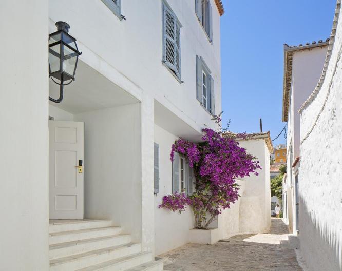 Leto Hotel Hydra - Außenansicht