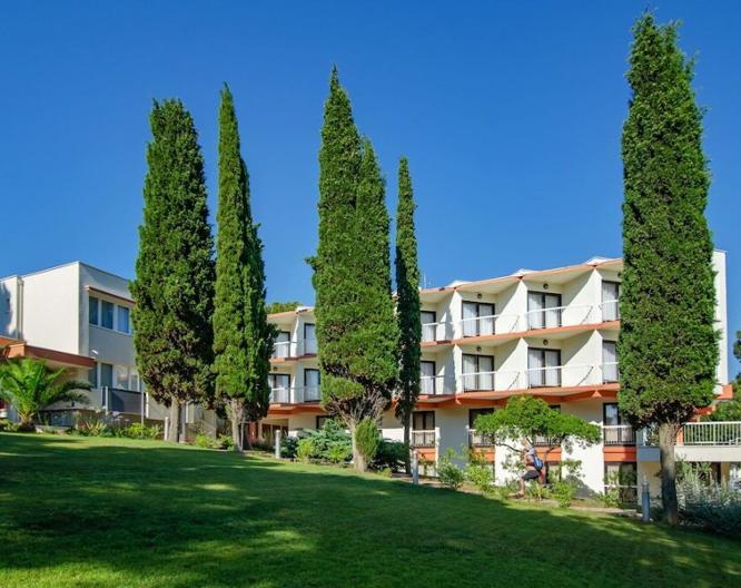 Centinera Resort - Außenansicht