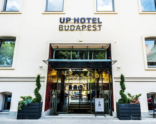 Up Hotel Budapest - Außenansicht