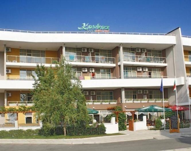 Hotel Kavkaz Golden Dune - Außenansicht