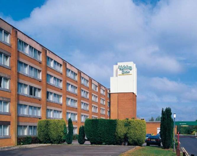 Holiday Inn London Gatwick Airport - Außenansicht