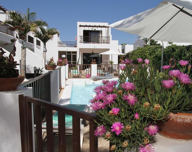 Apartments Las Lilas - Außenansicht