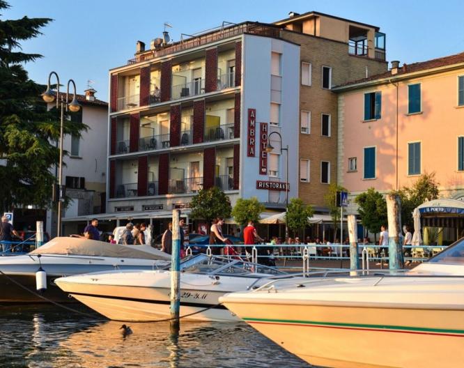 Ambra Hotel Iseo - Außenansicht