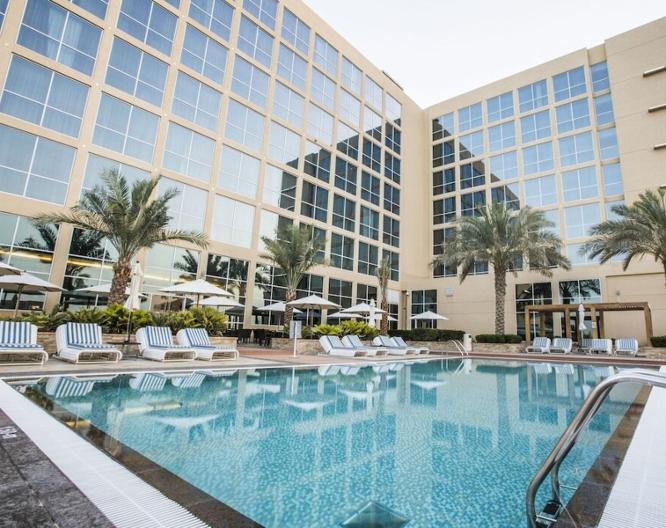 Centro Yas Island - Außenansicht