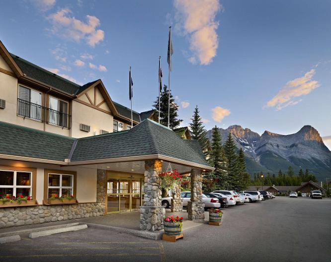 Coast Canmore Hotel & Conference Centre - Außenansicht