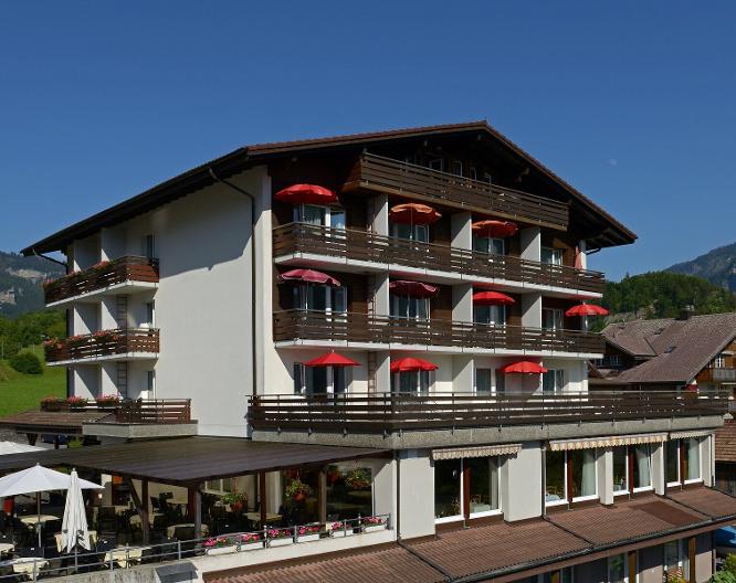 Hotel Brienz - Außenansicht