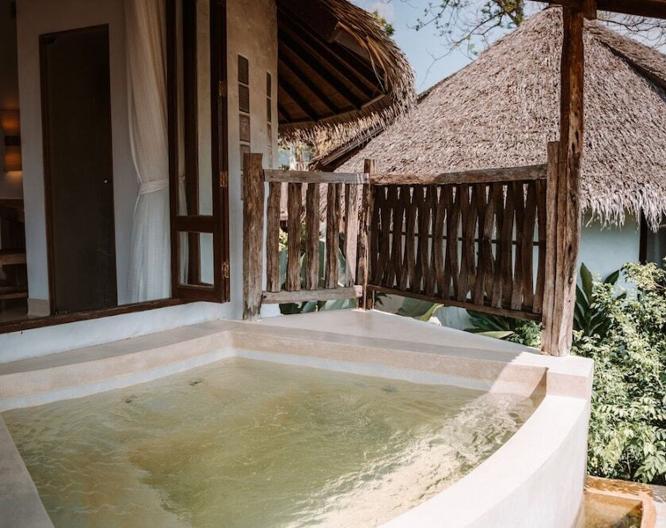 Aana Resort & Spa - Außenansicht