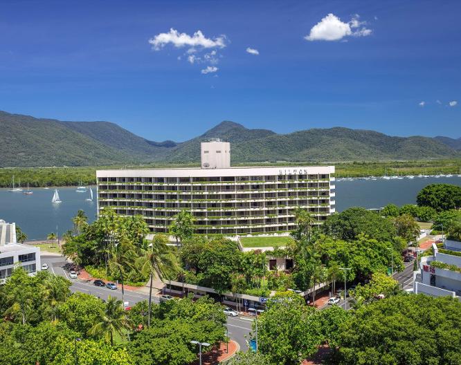 Hilton Cairns Hotel - Außenansicht