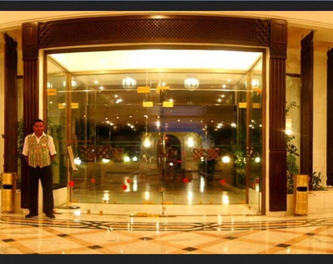 Hotel El Mouradi Palm Marina - Außenansicht
