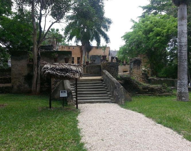 Protea Hotel Mbweni Ruins - Außenansicht