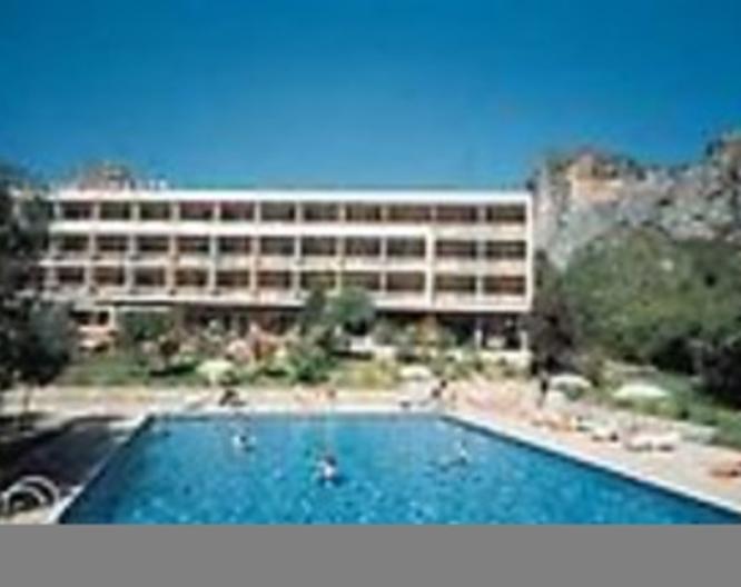 Divani Meteora Hotel - Vue extérieure