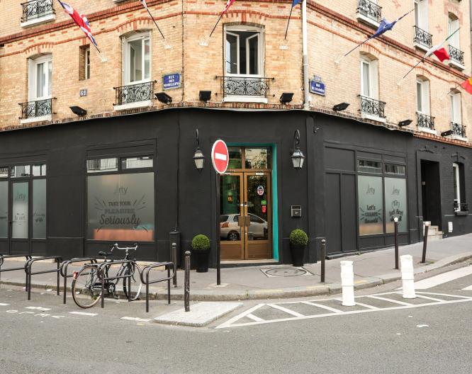 Arty Paris - Außenansicht