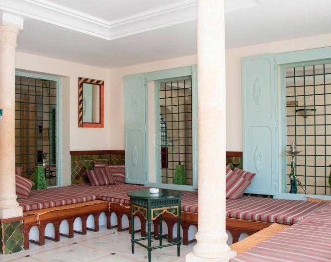 TMK Hotel Flora Park - Außenansicht