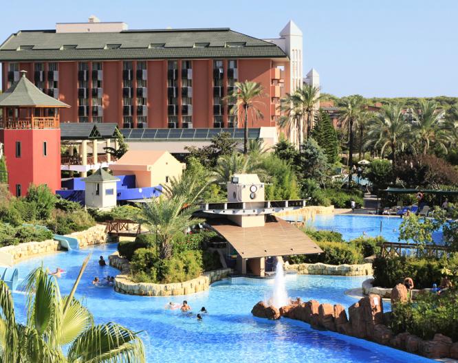 AQI Pegasos Resort - Außenansicht