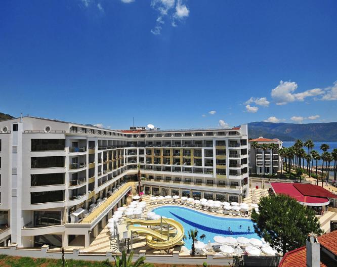 Golden Rock Beach Hotel - Außenansicht