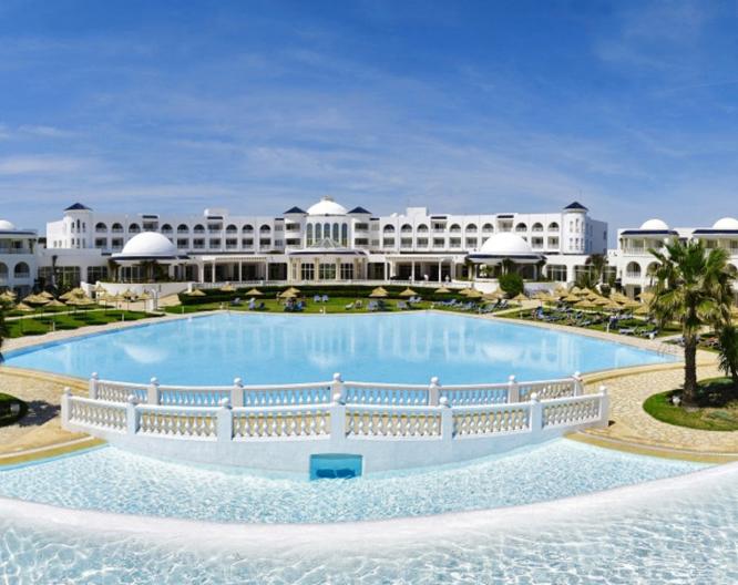 Golden Tulip Taj Sultan - Außenansicht