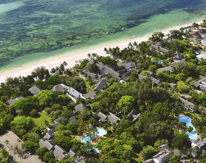 Diamonds Leisure Beach & Golf Resort - Außenansicht
