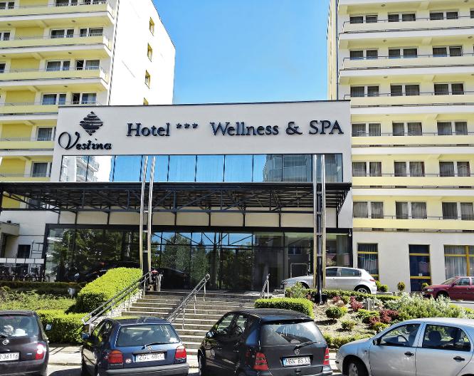 Vestina Wellness & SPA Hotel - Außenansicht
