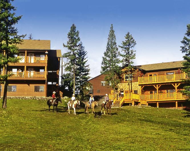 Spruce Hill Resort and Spa - Außenansicht