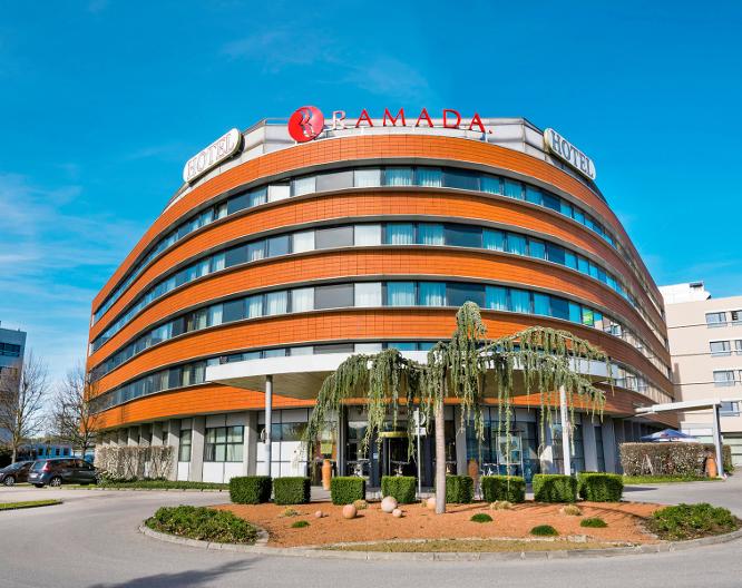 Hotel Ramada Graz - Außenansicht
